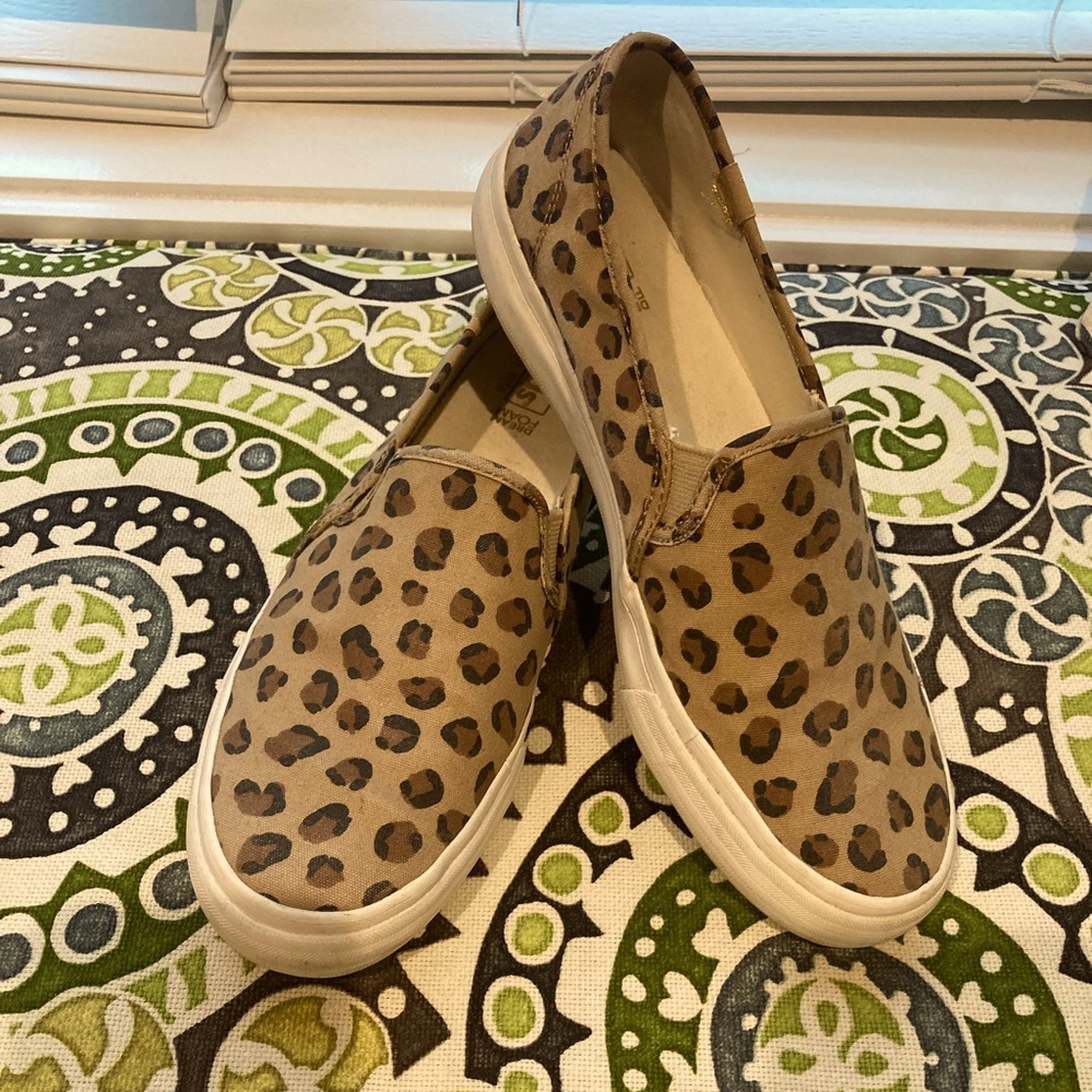 Keds size 8.5M cheetah shoes